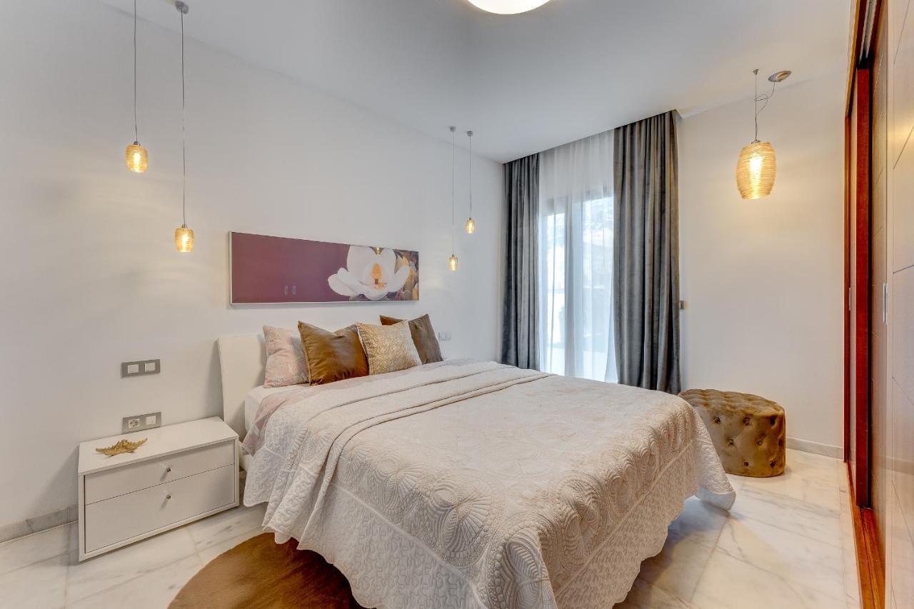 El Duque Private Lux Villa أذيخي المظهر الخارجي الصورة